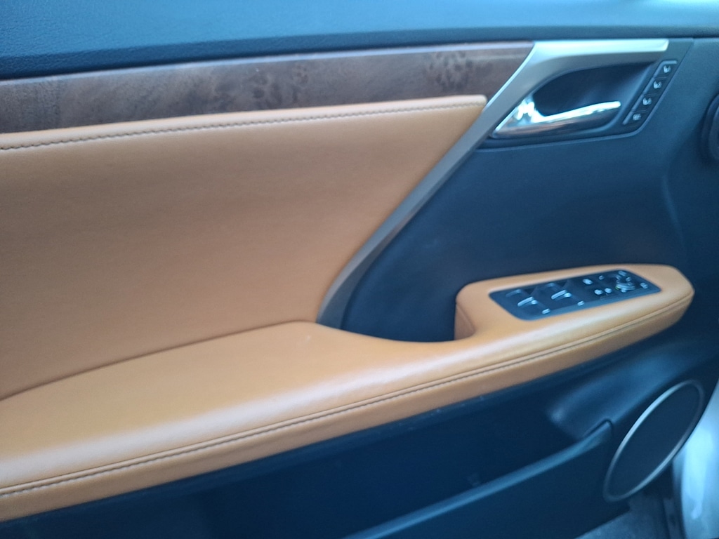 Thumbnail: 2021 Lexus RX - 17