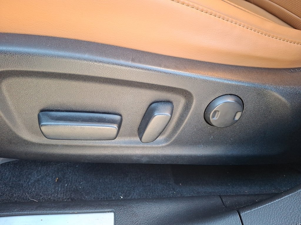 Thumbnail: 2022 Lexus RX - 18