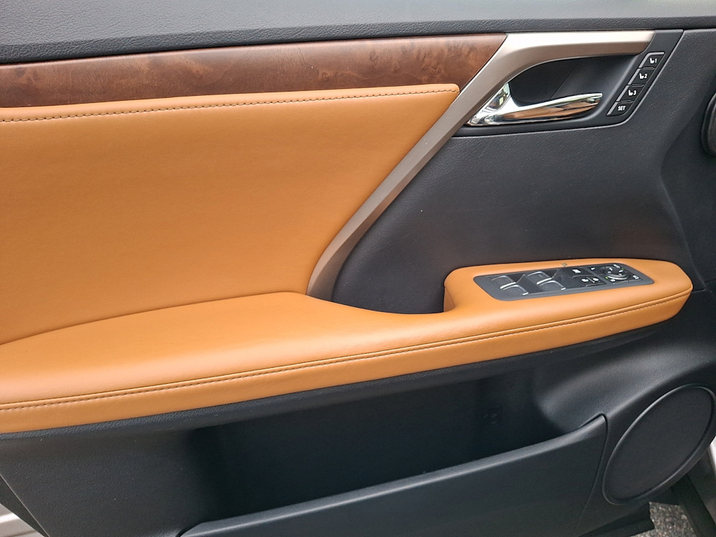 Thumbnail: 2021 Lexus RX - 17