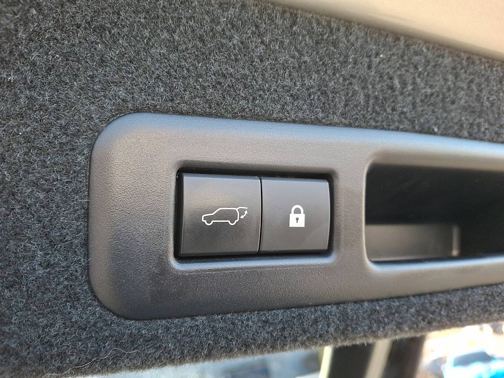 Thumbnail: 2021 Lexus RX - 27