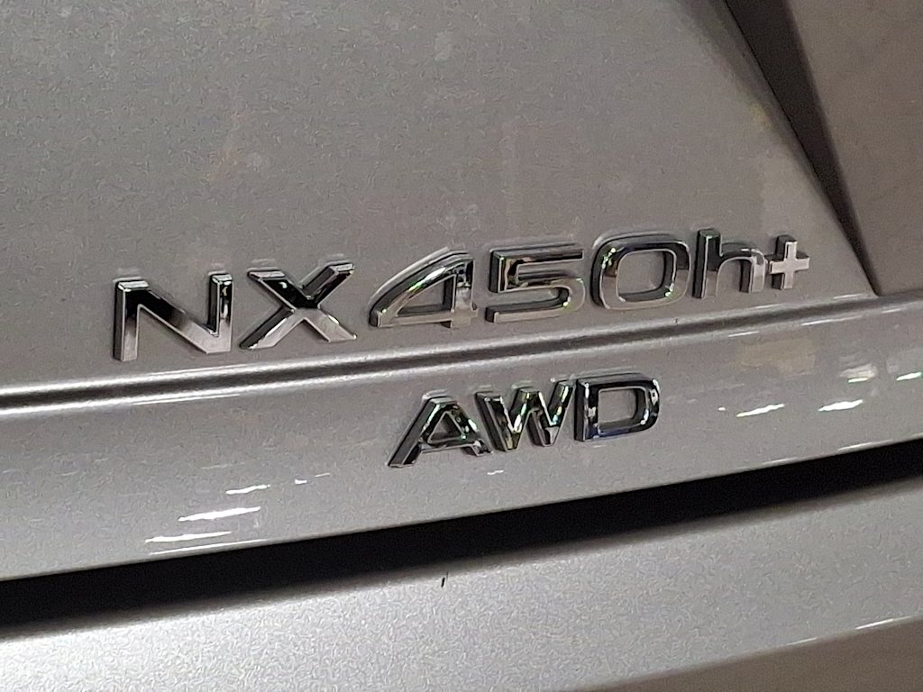 Thumbnail: 2024 Lexus ES - 6