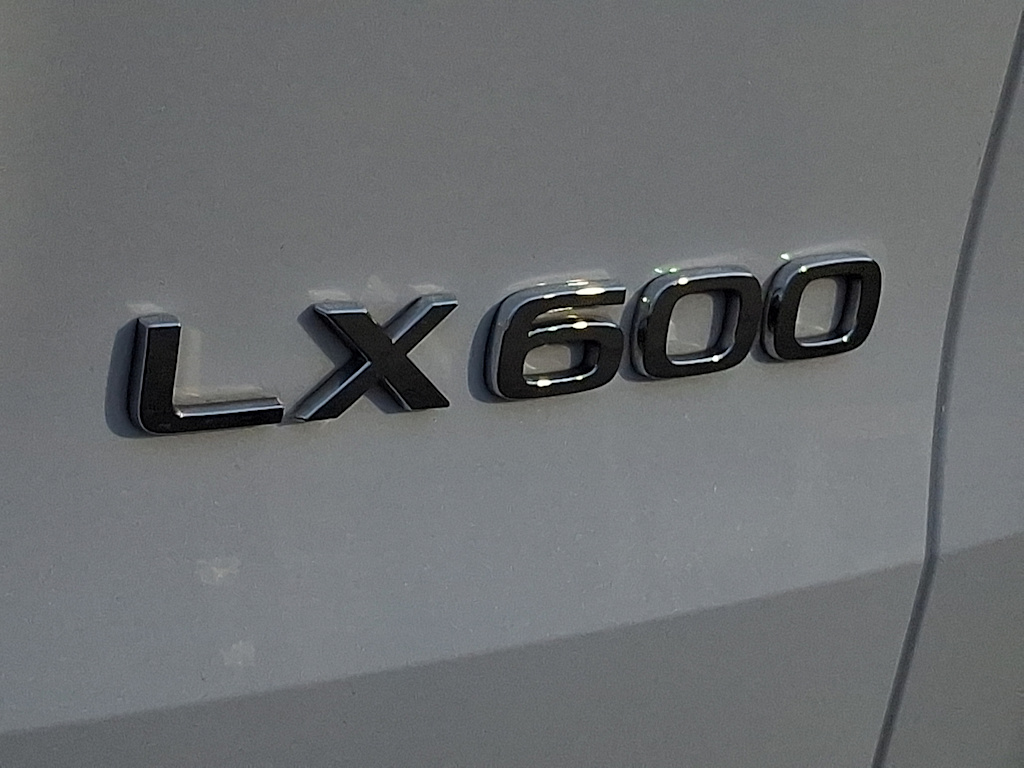 Thumbnail: 2022 Lexus LX - 5
