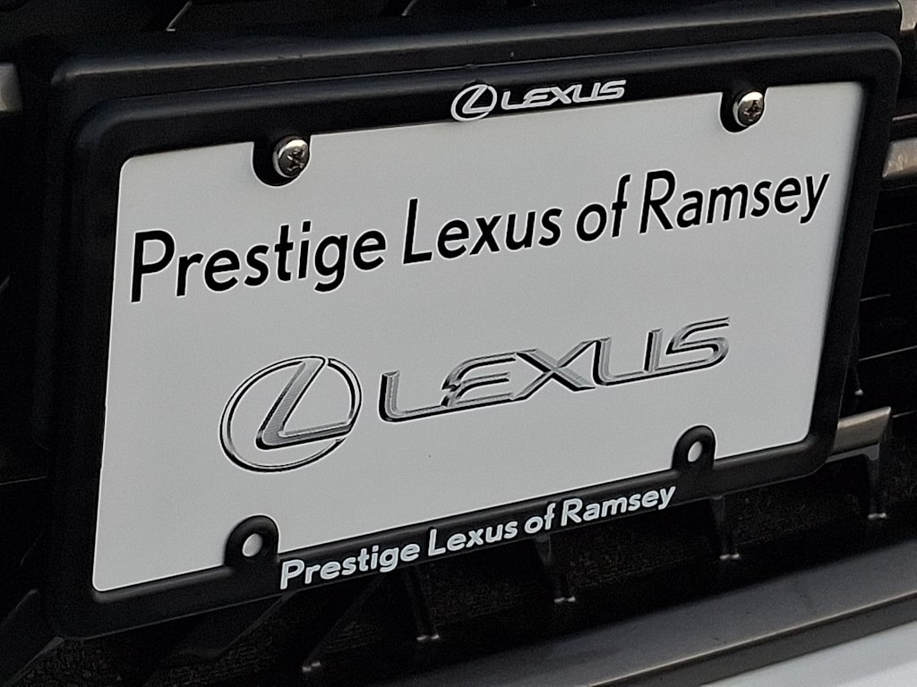 Thumbnail: 2025 Lexus ES - 30