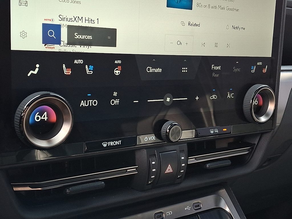 Thumbnail: 2024 Lexus ES - 8