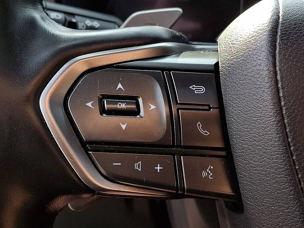 Thumbnail: 2024 Lexus ES - 21