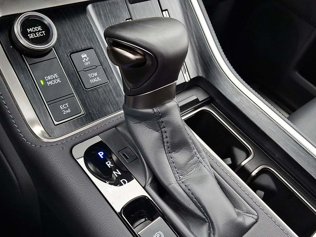 Thumbnail: 2025 Lexus ES - 10