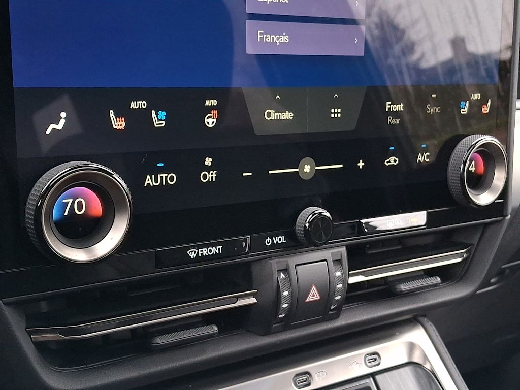 Thumbnail: 2025 Lexus ES - 19