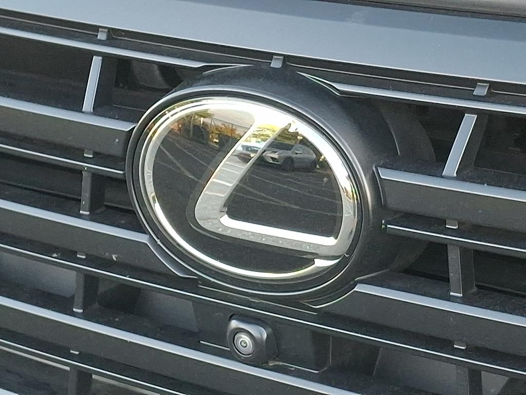 Thumbnail: 2024 Lexus ES - 29