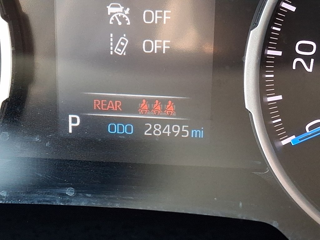 Thumbnail: 2022 Toyota RAV4 - 11