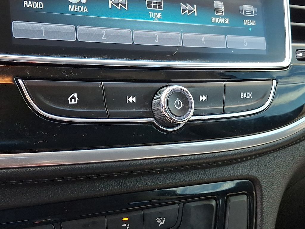 Thumbnail: 2019 Buick Encore - 21