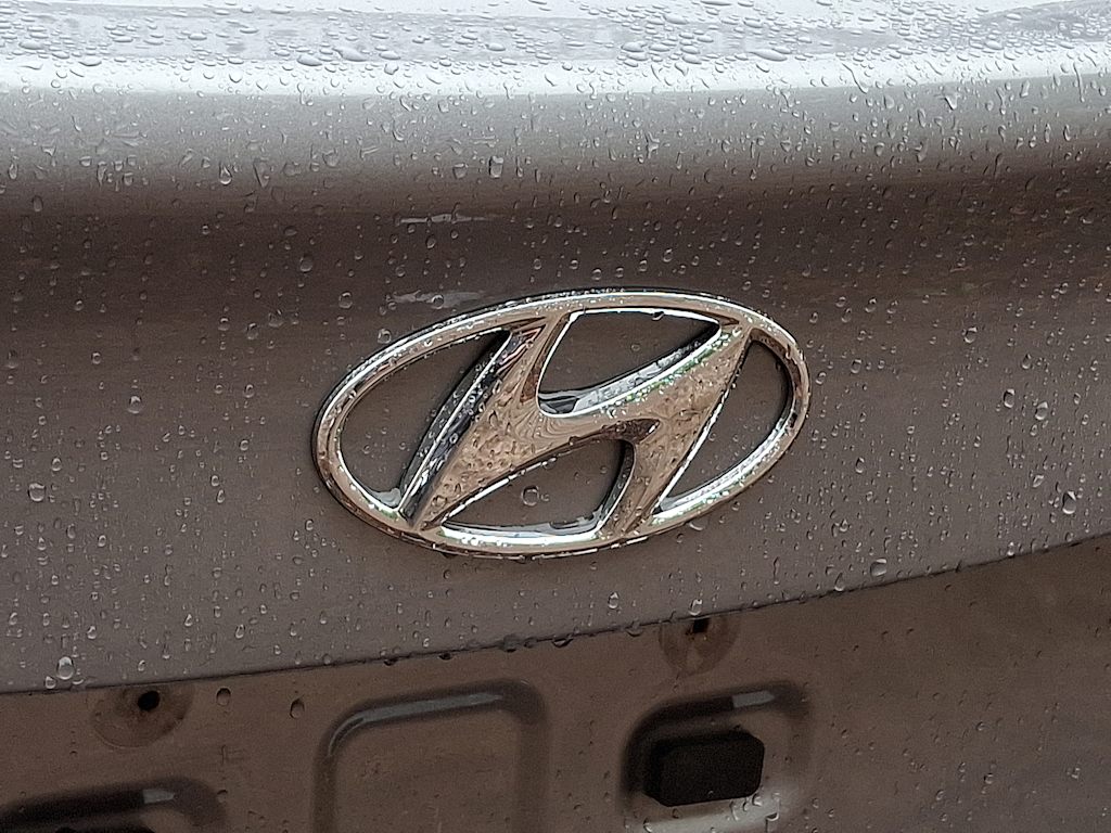 Thumbnail: 2015 Hyundai Elantra - 4
