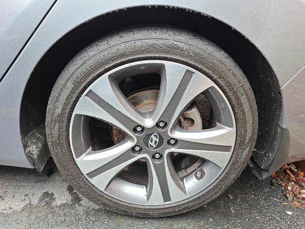 Thumbnail: 2015 Hyundai Elantra - 5