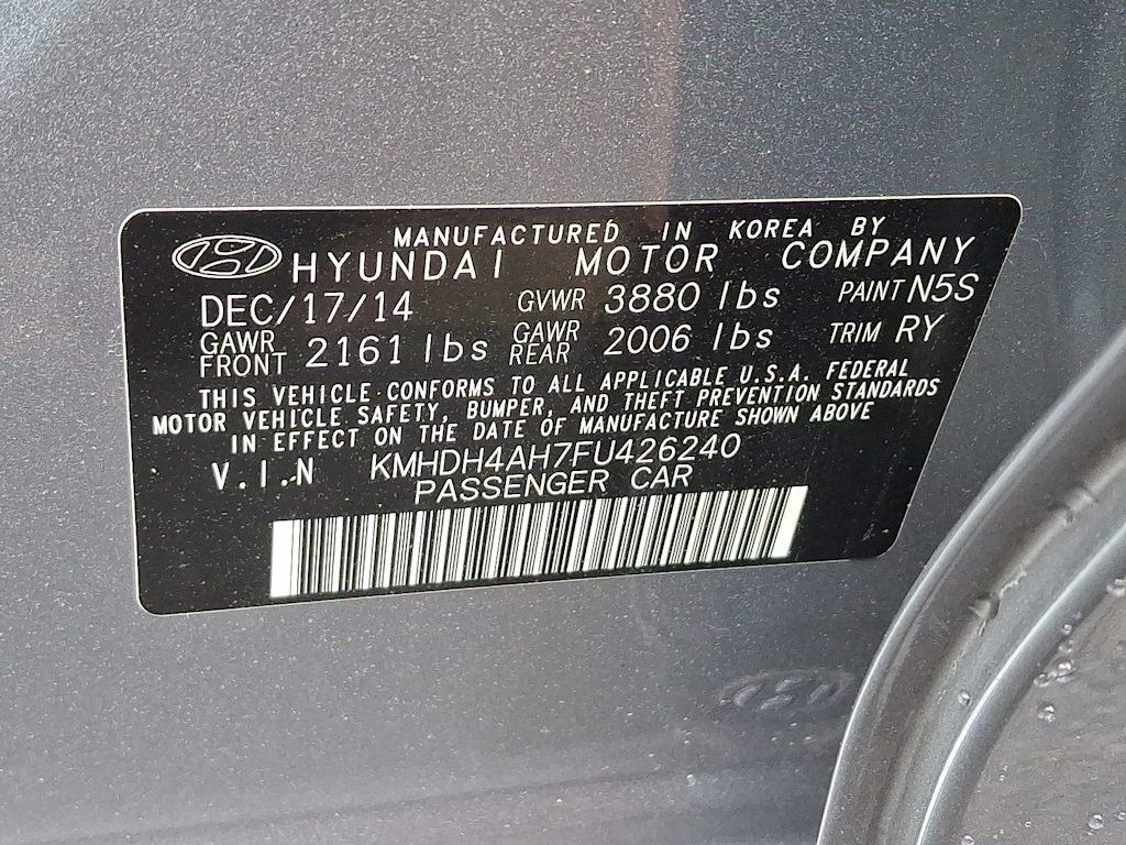 Thumbnail: 2015 Hyundai Elantra - 12
