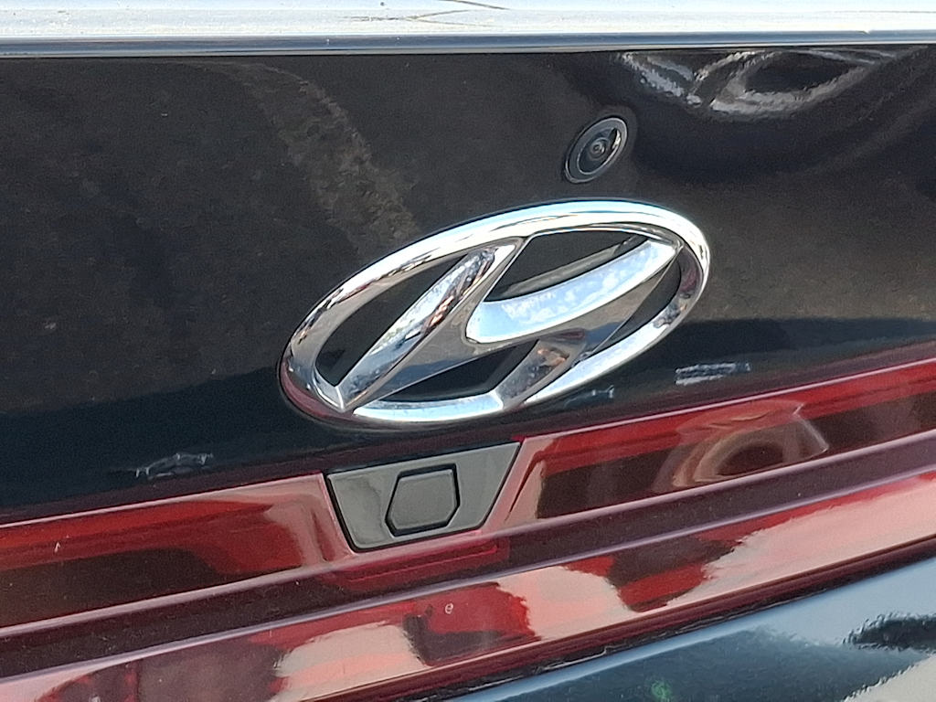 Thumbnail: 2023 Hyundai Elantra - 28