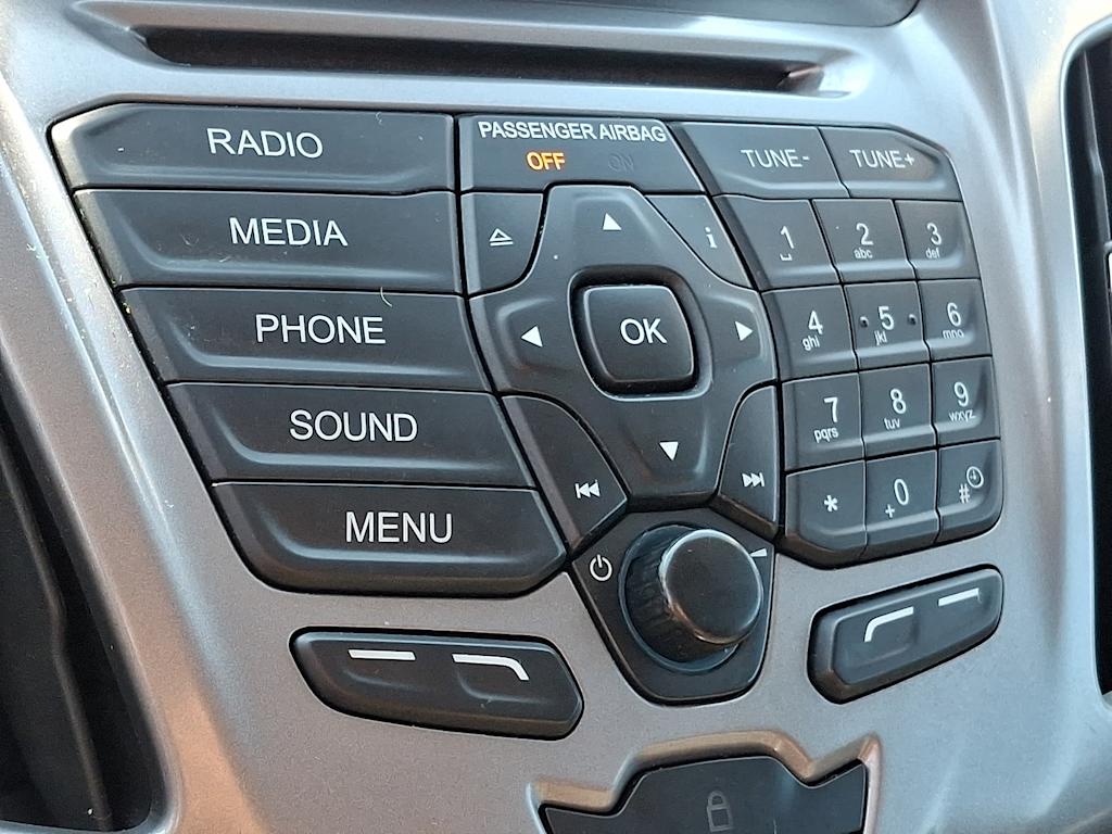 Thumbnail: 2015 Ford Transit Series - 9