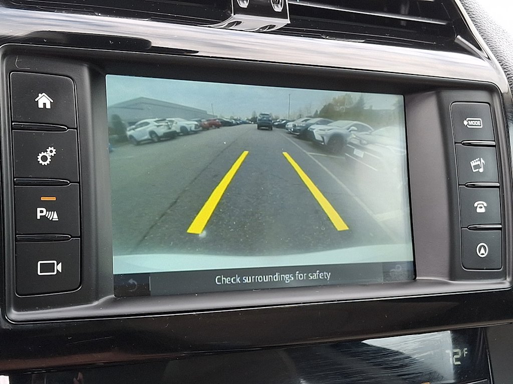 Thumbnail: 2018 Jaguar XE - 21