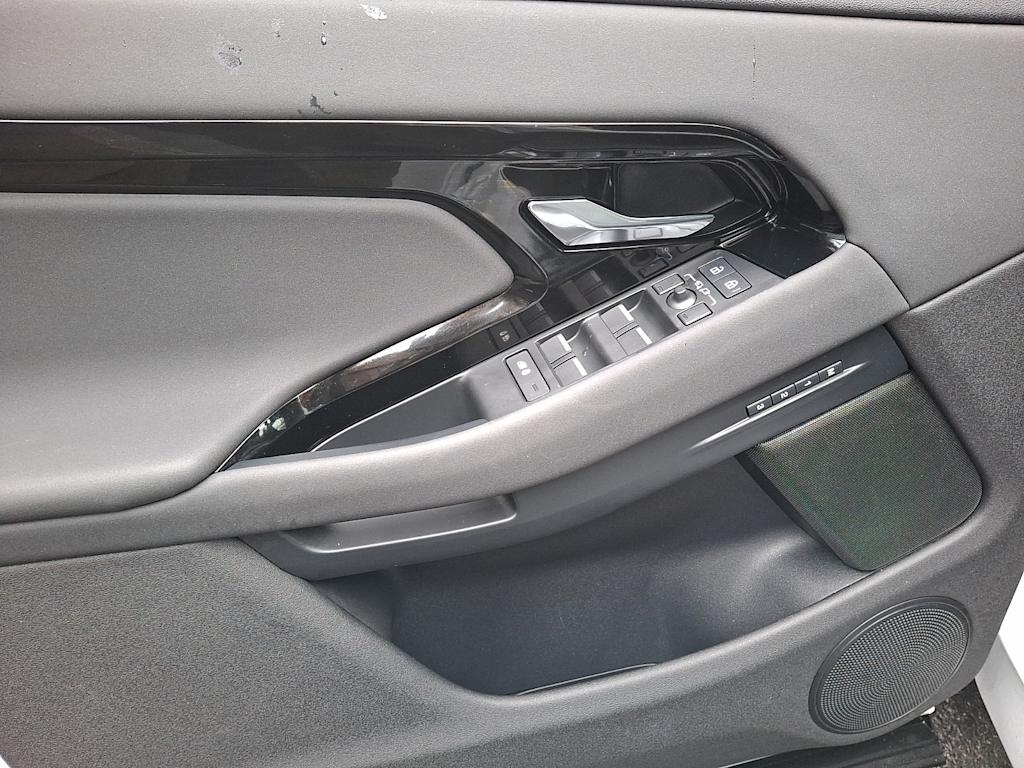 Thumbnail: 2024 Land Rover Range Rover Evoque - 12