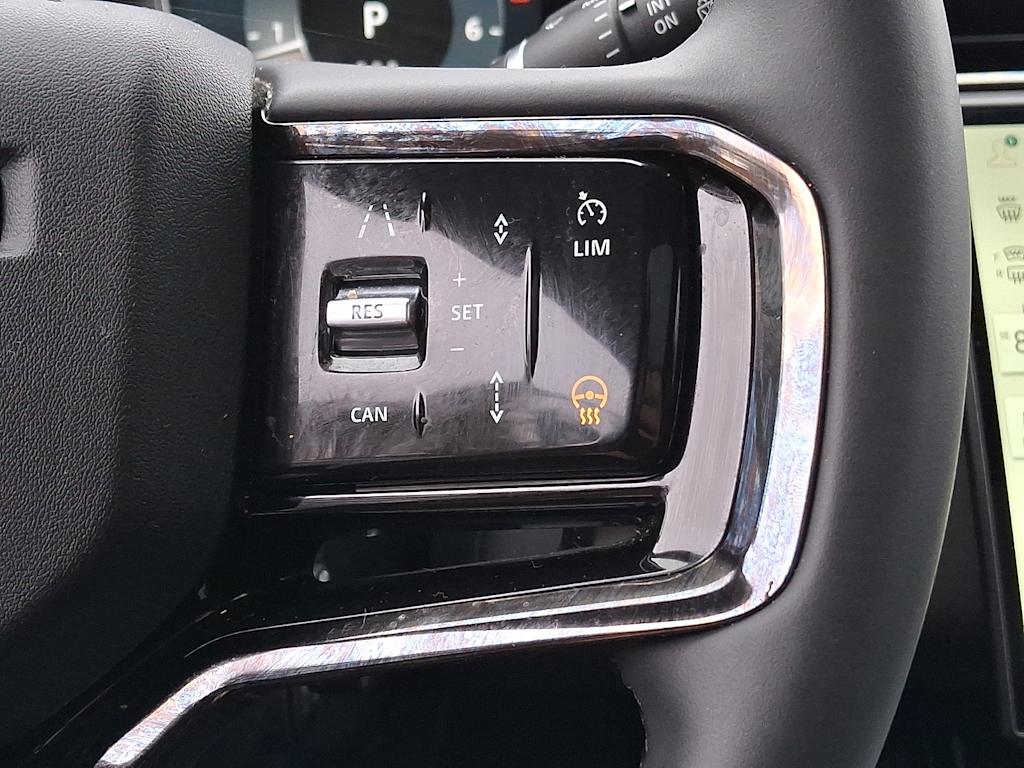 Thumbnail: 2024 Land Rover Range Rover Evoque - 17