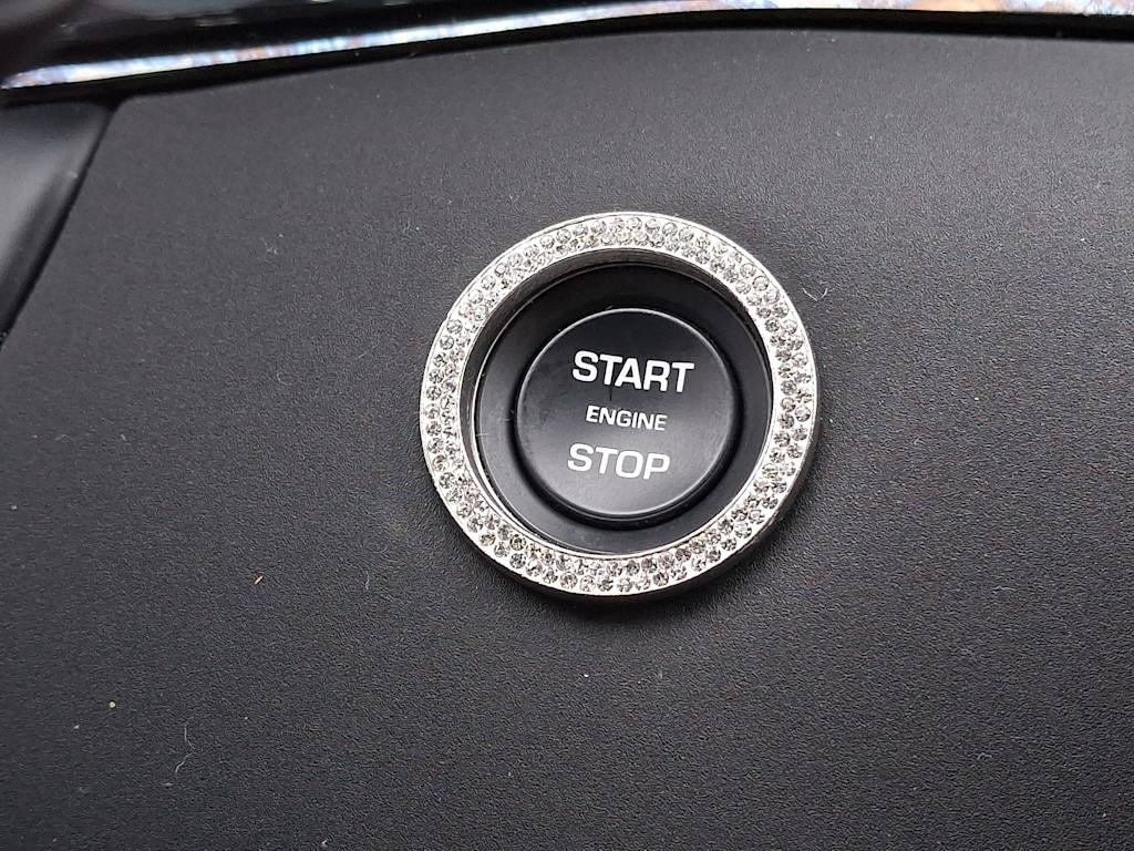 Thumbnail: 2024 Land Rover Range Rover Evoque - 18