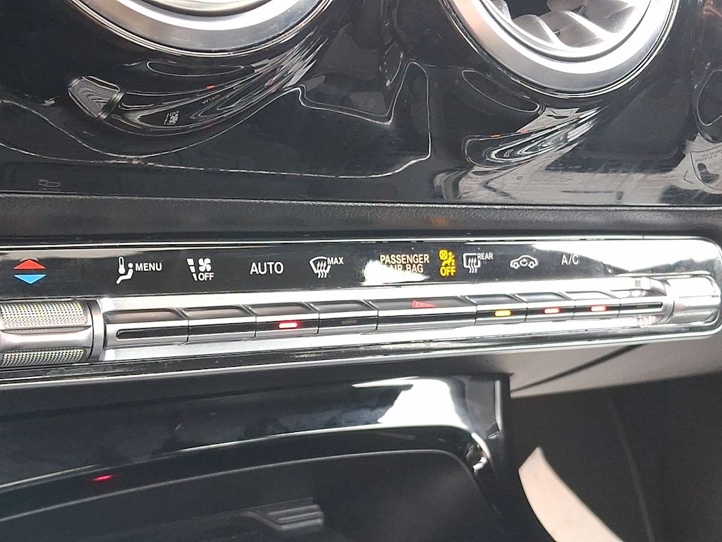 Thumbnail: 2023 Mercedes-Benz CLA - 18