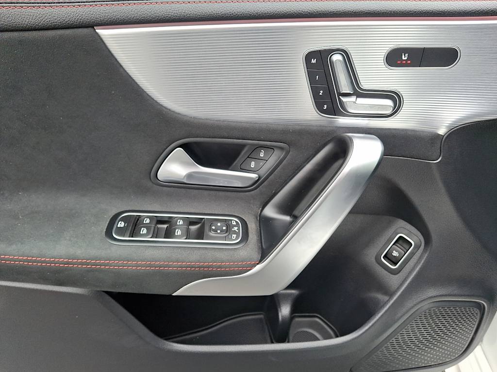 Thumbnail: 2023 Mercedes-Benz CLA - 16