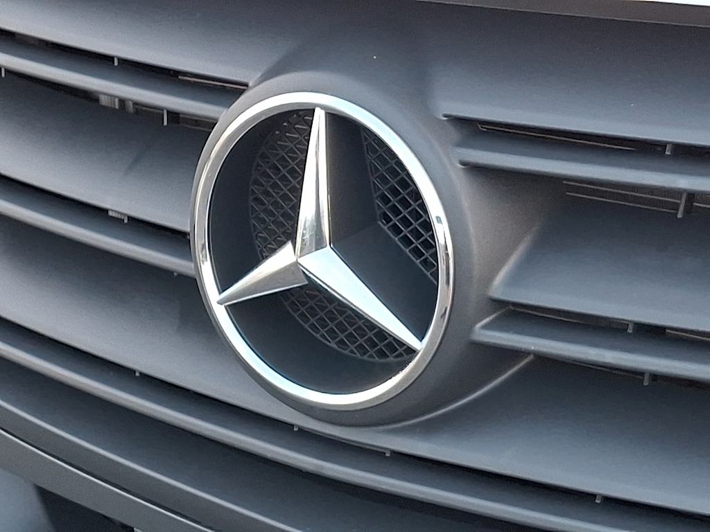 Thumbnail: 2025 Mercedes-Benz Sprinter - 31