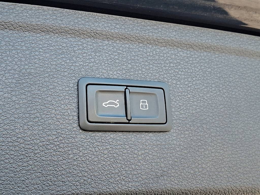Thumbnail: 2018 Audi Q5 - 28