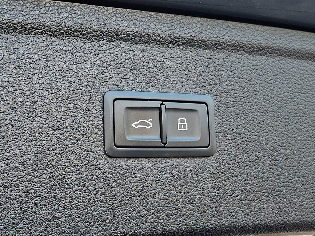 Thumbnail: 2018 Audi Q5 - 30
