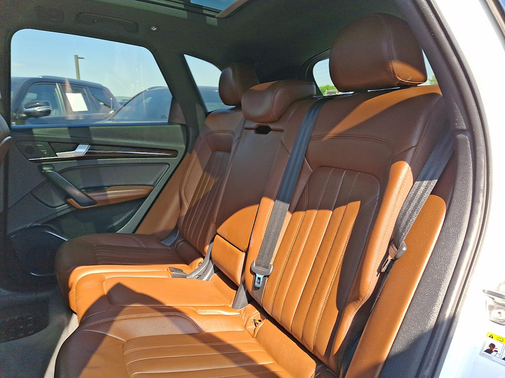 Thumbnail: 2019 Audi Q5 - 9