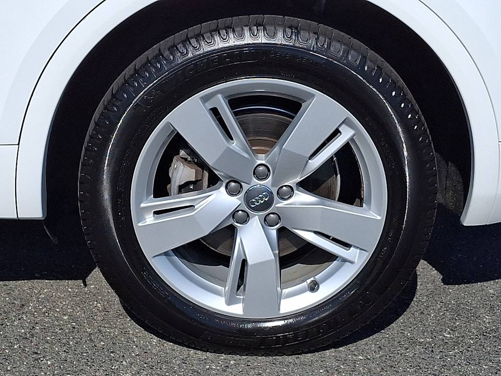 Thumbnail: 2019 Audi Q5 - 8