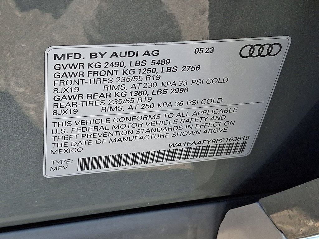 Thumbnail: 2023 Audi Q5 - 12