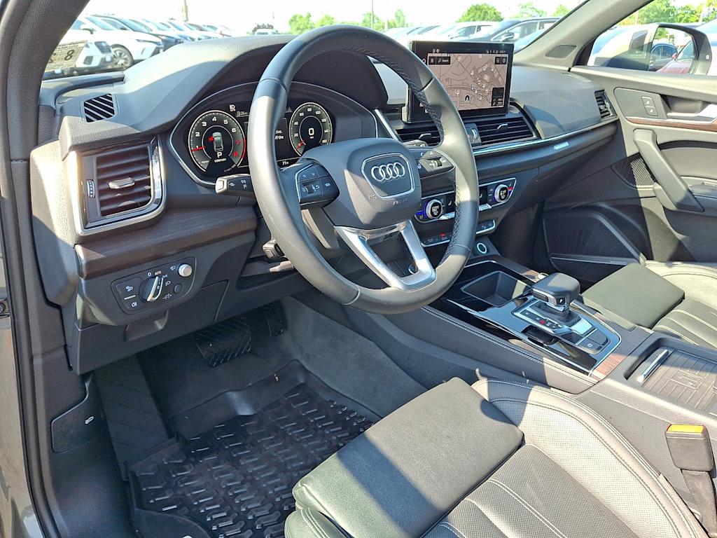 Thumbnail: 2023 Audi Q5 - 2