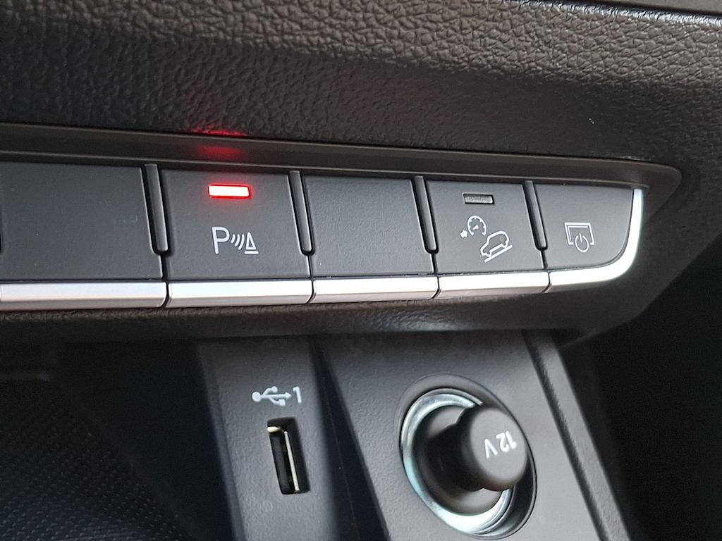 Thumbnail: 2023 Audi Q5 - 26