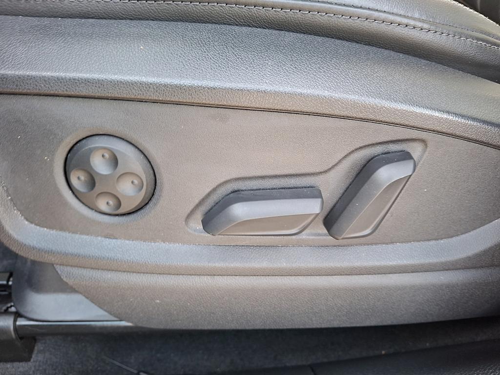 Thumbnail: 2023 Audi Q5 - 18