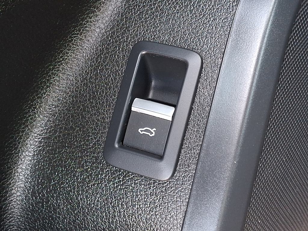 Thumbnail: 2023 Audi Q5 - 13