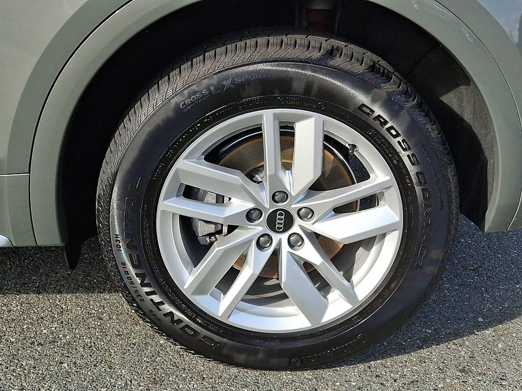 Thumbnail: 2023 Audi Q5 - 6