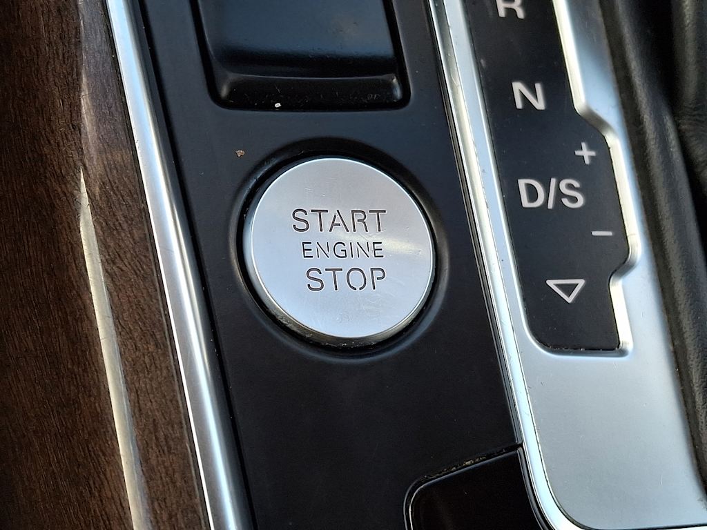 Thumbnail: 2016 Audi Q5 - 23