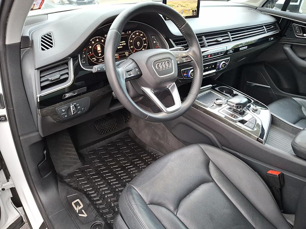 Thumbnail: 2019 Audi Q7 - 2