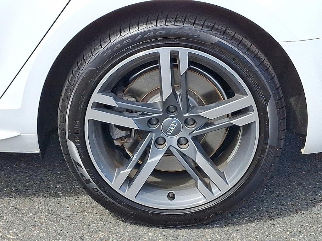 Thumbnail: 2017 Audi A4 - 6