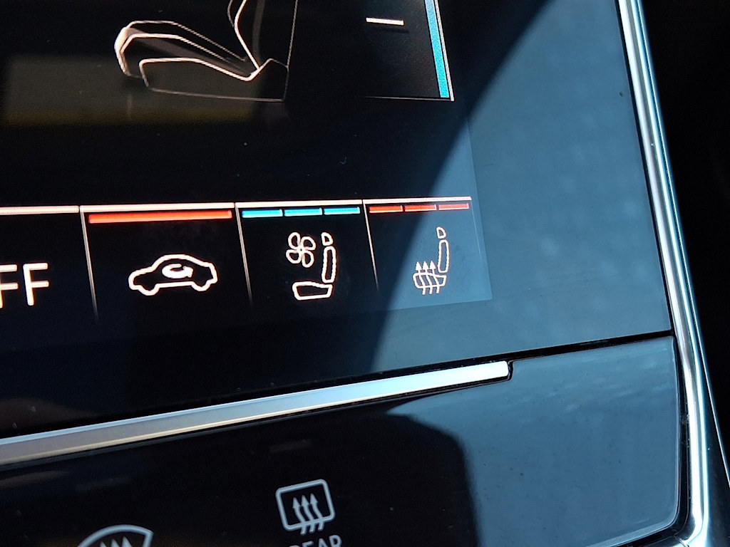 Thumbnail: 2019 Audi A6 - 24