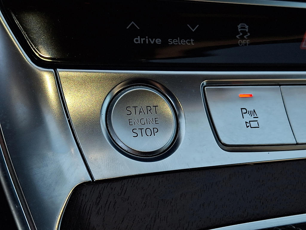 Thumbnail: 2019 Audi A6 - 23