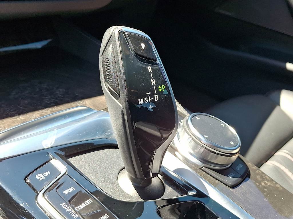 Thumbnail: 2023 BMW 5 Series - 8