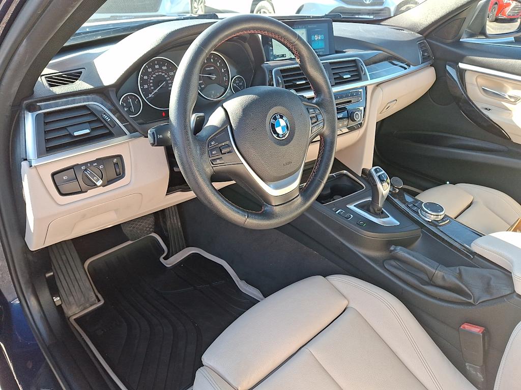 Thumbnail: 2017 BMW 3 Series - 2