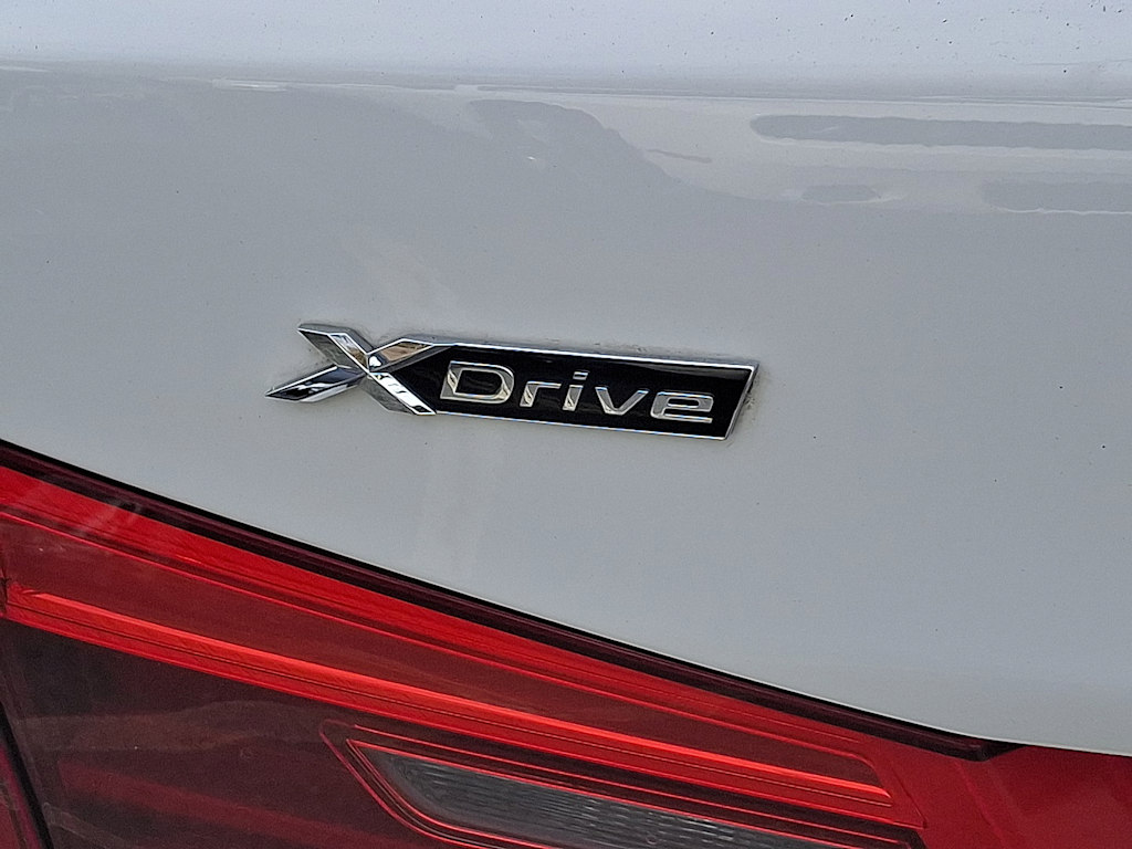 Thumbnail: 2018 BMW 5 Series - 28