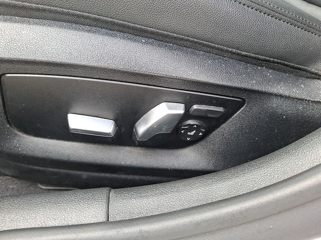 Thumbnail: 2018 BMW 5 Series - 17