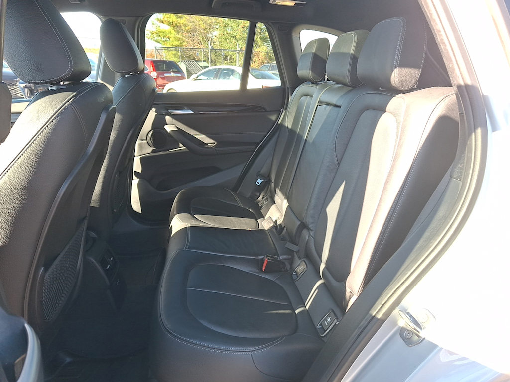 Thumbnail: 2019 BMW X1 - 8