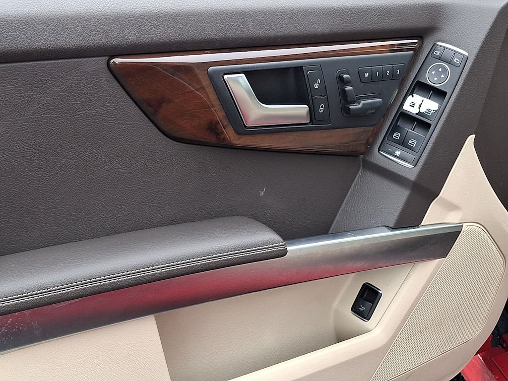 Thumbnail: 2014 Mercedes-Benz GLK - 16