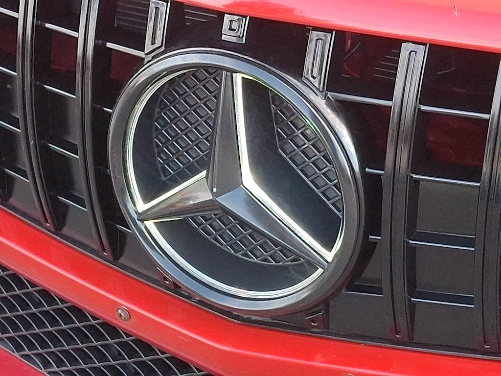 Thumbnail: 2016 Mercedes-Benz SLK - 28