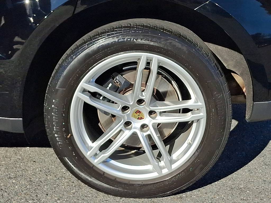 Thumbnail: 2022 Porsche Macan - 5