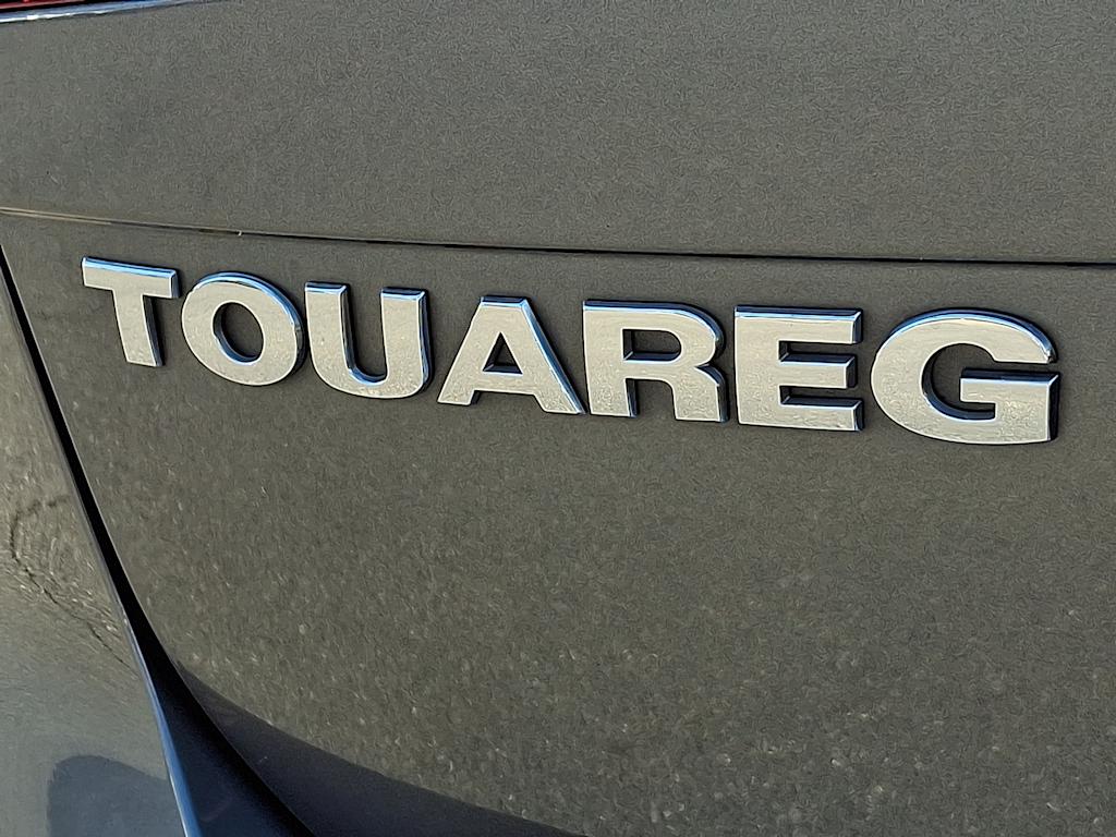 Thumbnail: 2017 Volkswagen Touareg - 29